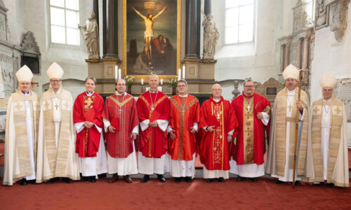 Taevaminemispühal alustas teenimistööd kuus uut õpetajat