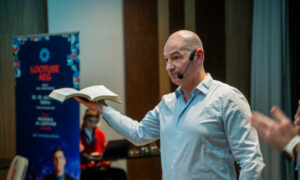 Lootus segastel aegadel