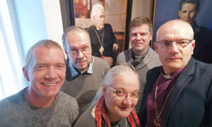 „Siin ma seisan ja ..." on tulekul