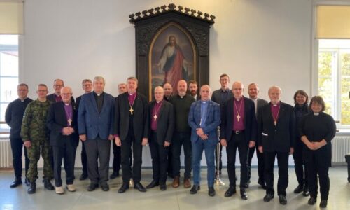 Vaimulike pensioniiga oli piiskopliku nõukogu laual