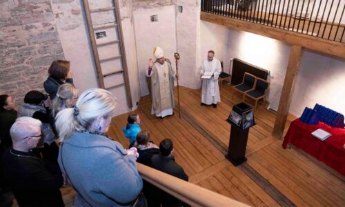 Toomkirikus avati Inglikabel