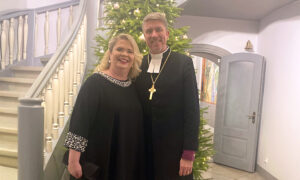 Peapiiskop rääkis valgusest, mis ei põleta