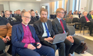 Kiriku parlament kogunes jürikuu lõpul