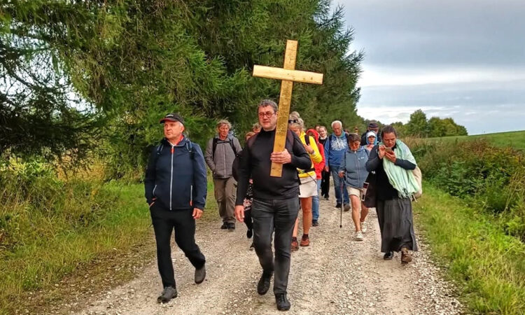 Oikumeeniline palverännak Oskar Lutsu radadel